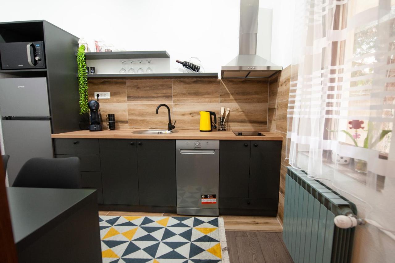 Angelina Apartment Μπίτολα Εξωτερικό φωτογραφία